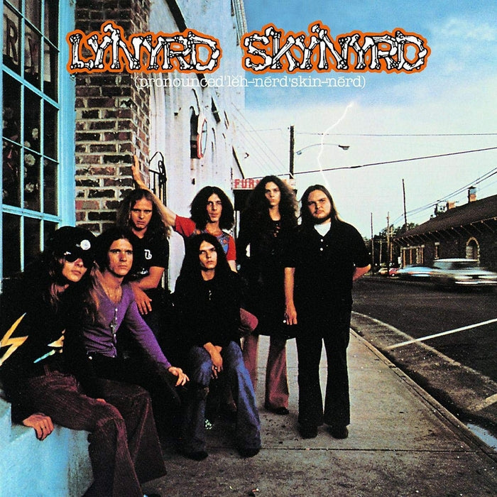 Lynyrd Skynyrd – (Pronounced 'Lĕh-'nérd 'Skin-'nérd)
