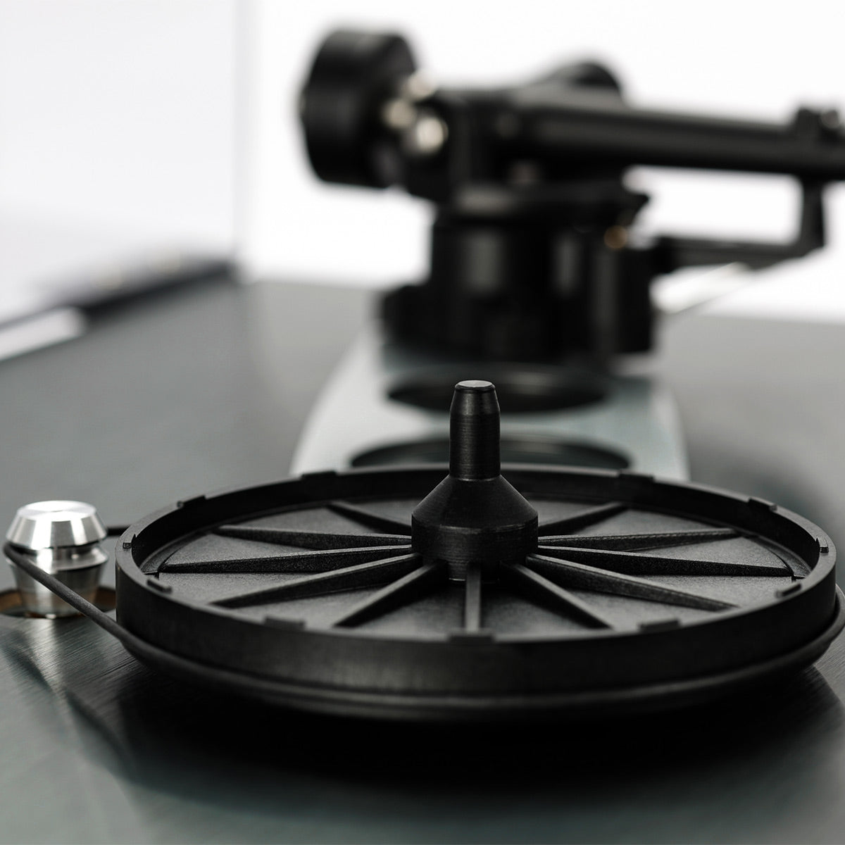 Rega Planar 3 RS Edition with Nd5 MM Cartridge (Brushed Metallic)